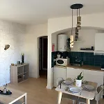Cozy And Chic Apartment
